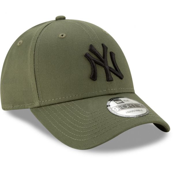 New Era 9Forty Strapback Cap - New York Yankees olive
