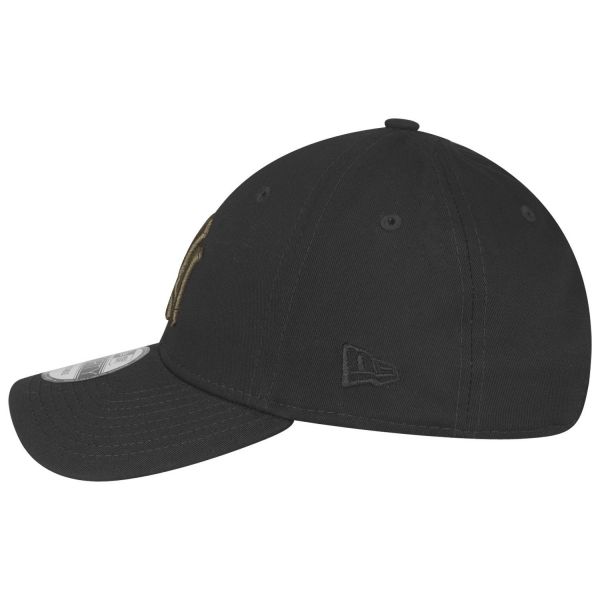New Era 9Forty Strapback Cap New York Yankees black olive