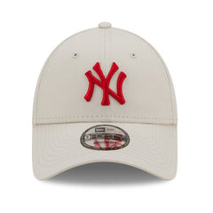 New Era 9Forty Strapback Cap - New York Yankees stone beige