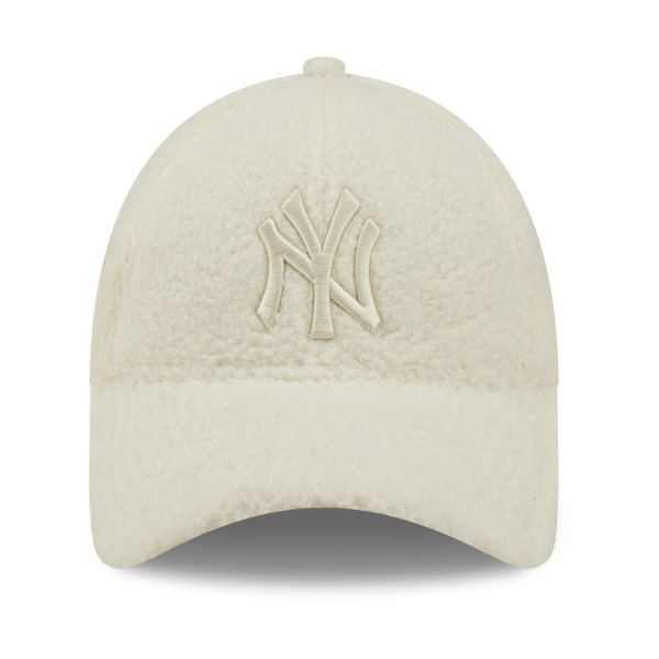 New Era 9Forty Damen Sherpa Cap - BORG NY Yankees offwhite
