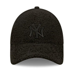 New Era 9Forty Damen Sherpa Cap - BORG NY Yankees black