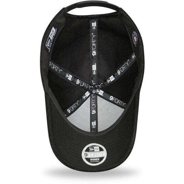 New Era 9Forty Damen Sherpa Cap - BORG NY Yankees black