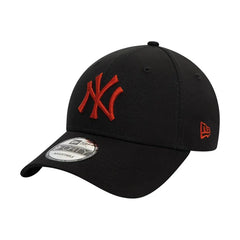 New Era 9Forty Strapback Cap - New York Yankees black rust
